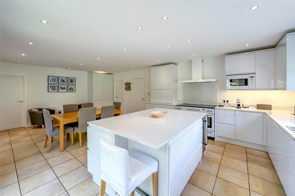 Additional image 5 of Townsend Drive, St. Albans, Hertfordshire, AL3