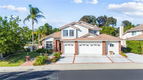 7677 E. Bridgewood Dr., Anaheim, CA 92808