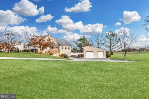 355 Stoner Road, Mechanicsburg, PA 17055