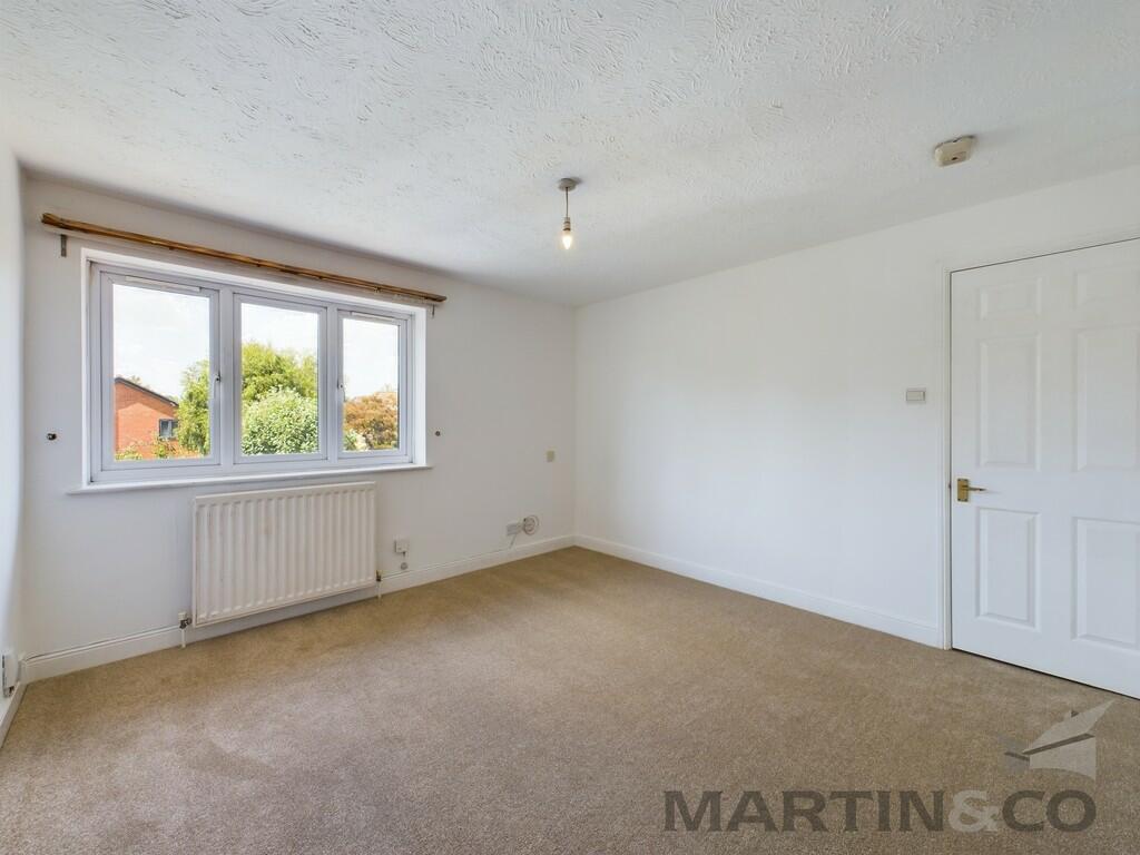 Additional image 4 of Larks Ridge, Watford Road