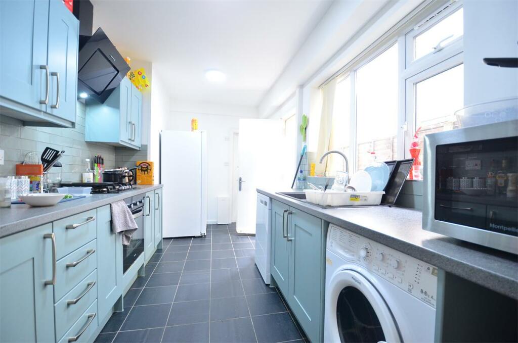 Additional image 2 of Warwards Lane Selly Oak B29 7RD