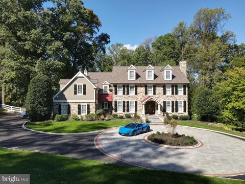 1 White Horse Meadows, Malvern, PA 19355