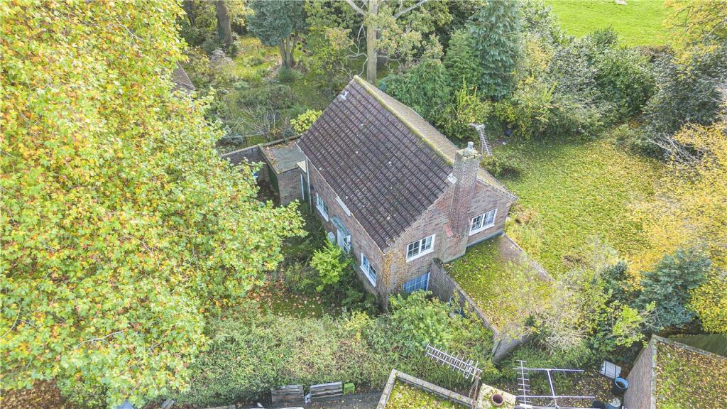 Additional image 21 of Beehive Green, Welwyn Garden City, Hertfordshire, AL7