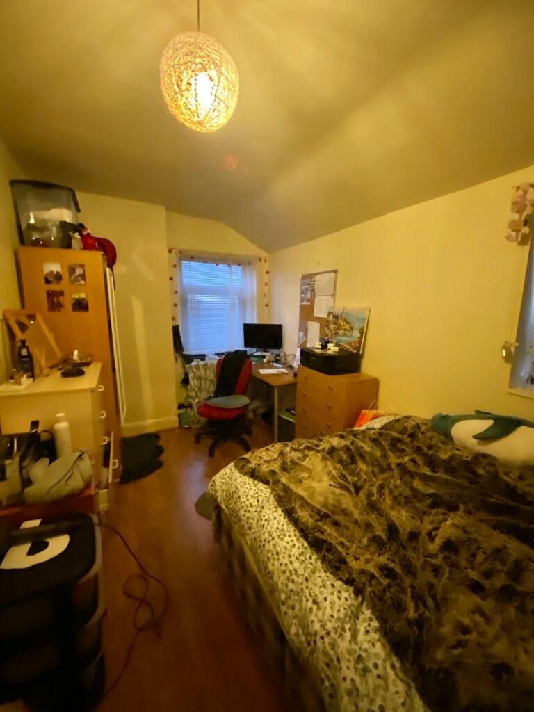 Raddlebarn Road, Birmingham, B29 6HJ