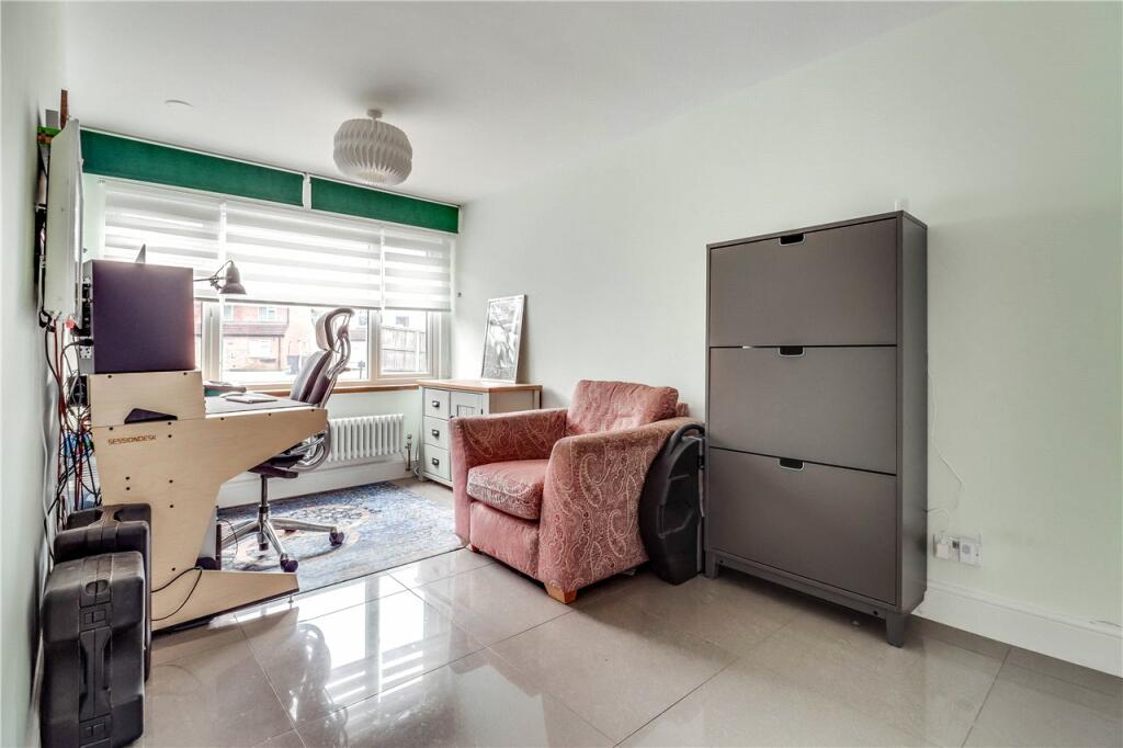 Additional image 8 of Colne Gardens, London Colney, St. Albans, AL2