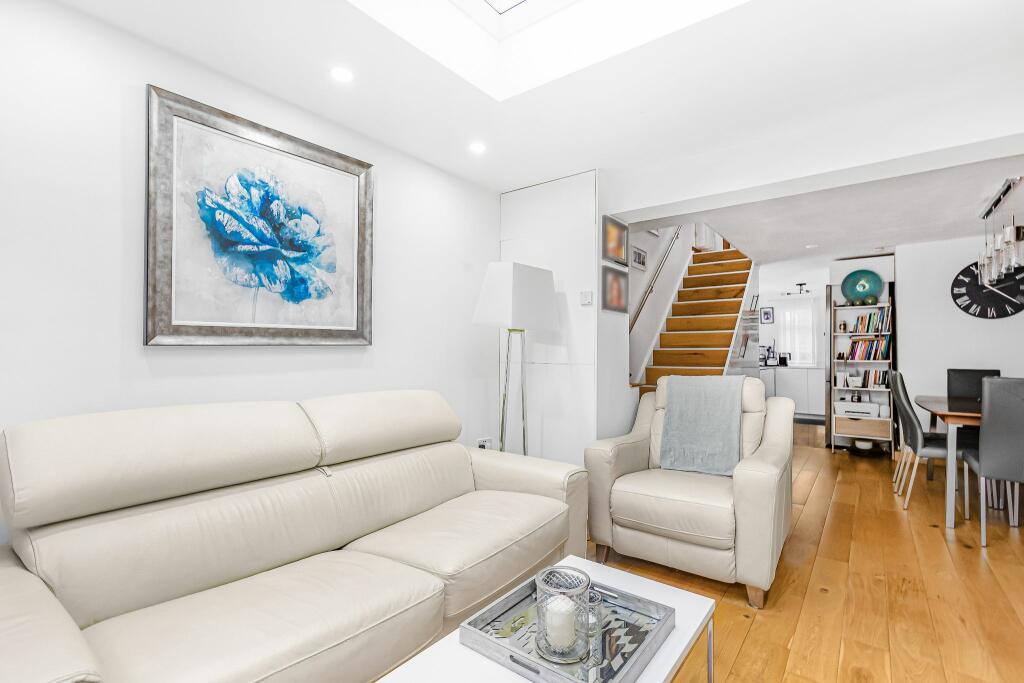 Additional image 14 of Vincenzo Close, Welham Green, AL9