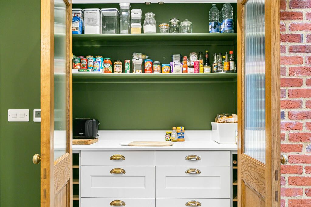 Additional image 15 of Applecross Cottage, Station Road, Welham Green, AL9