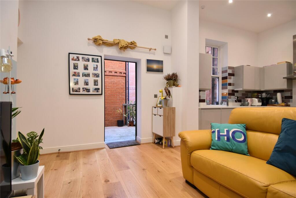 Additional image 17 of Macniece Close, Selly Oak, Birmingham, B29