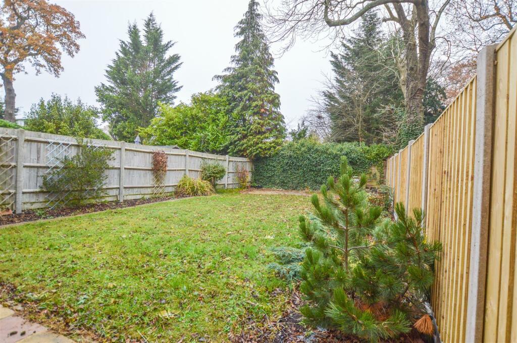 Additional image 9 of Hamilton Close, Bricket Wood