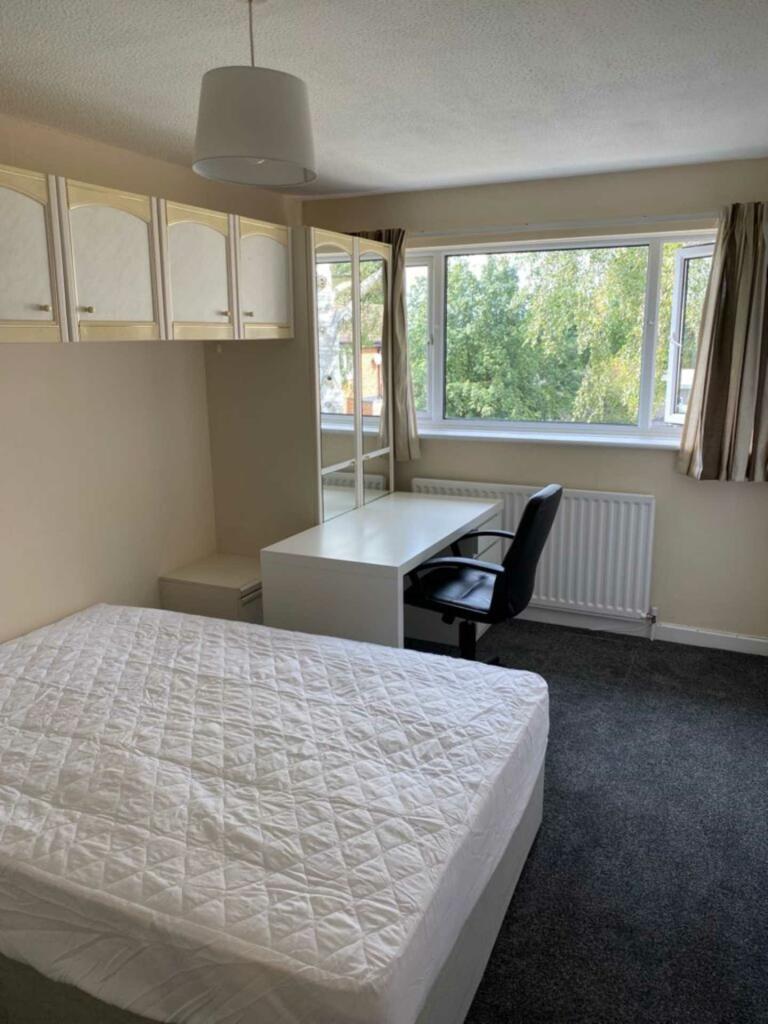 Additional image 11 of Lane End, Hatfield