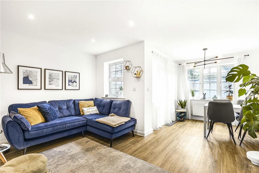 Additional image 7 of De Soissons Close, Welwyn Garden City, Hertfordshire, AL8