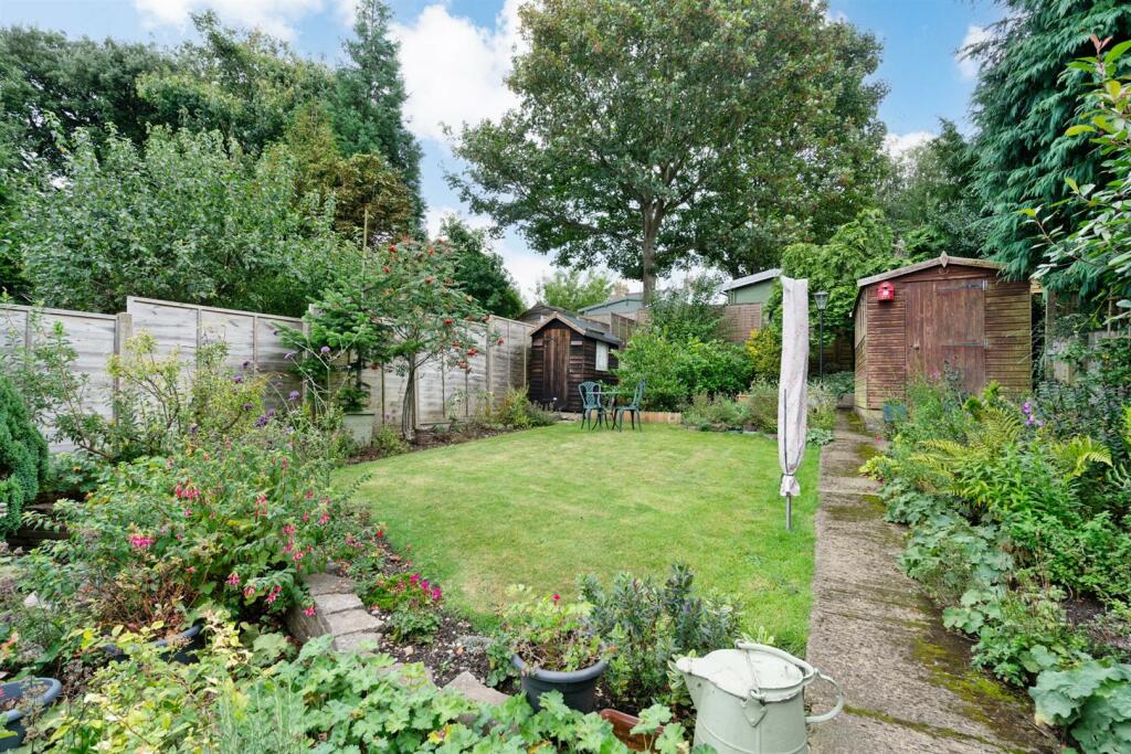 Additional image 24 of Dickens Close, St. Albans