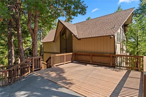 750 Zurich Drive, Lake Arrowhead, CA 92352
