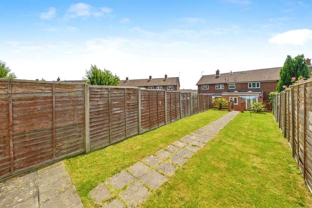 Additional image 6 of Howland Garth, ST. ALBANS