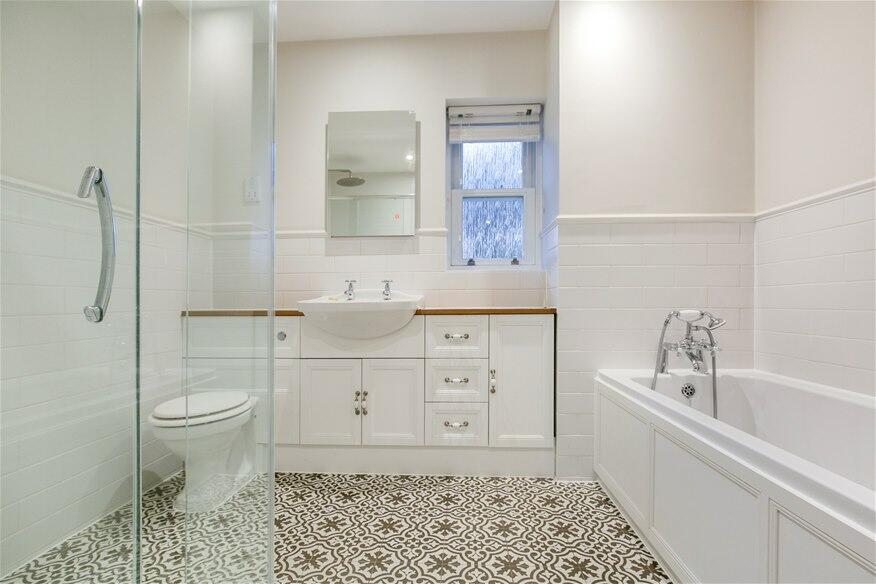 Additional image 16 of Crabtree Lane, Harpenden, AL5