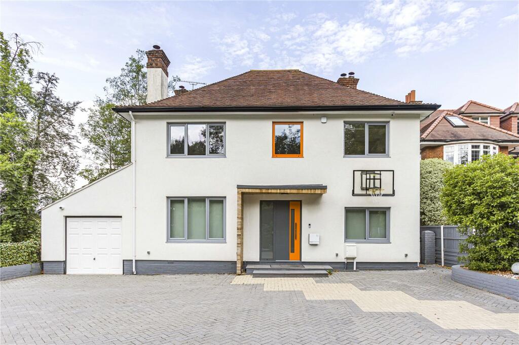 Additional image 22 of Great North Road, Brookmans Park, Hertfordshire, AL9