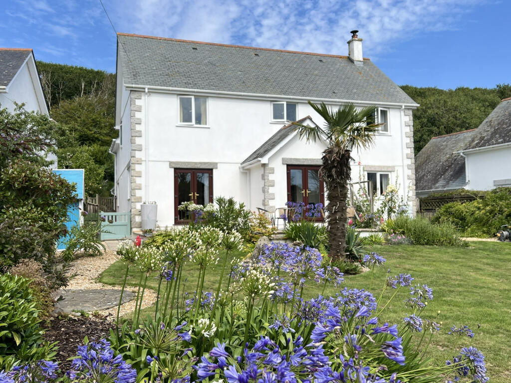 Old Cable Lane, St. Levan, Porthcurno Penzance, Cornwall, TR19 6HL