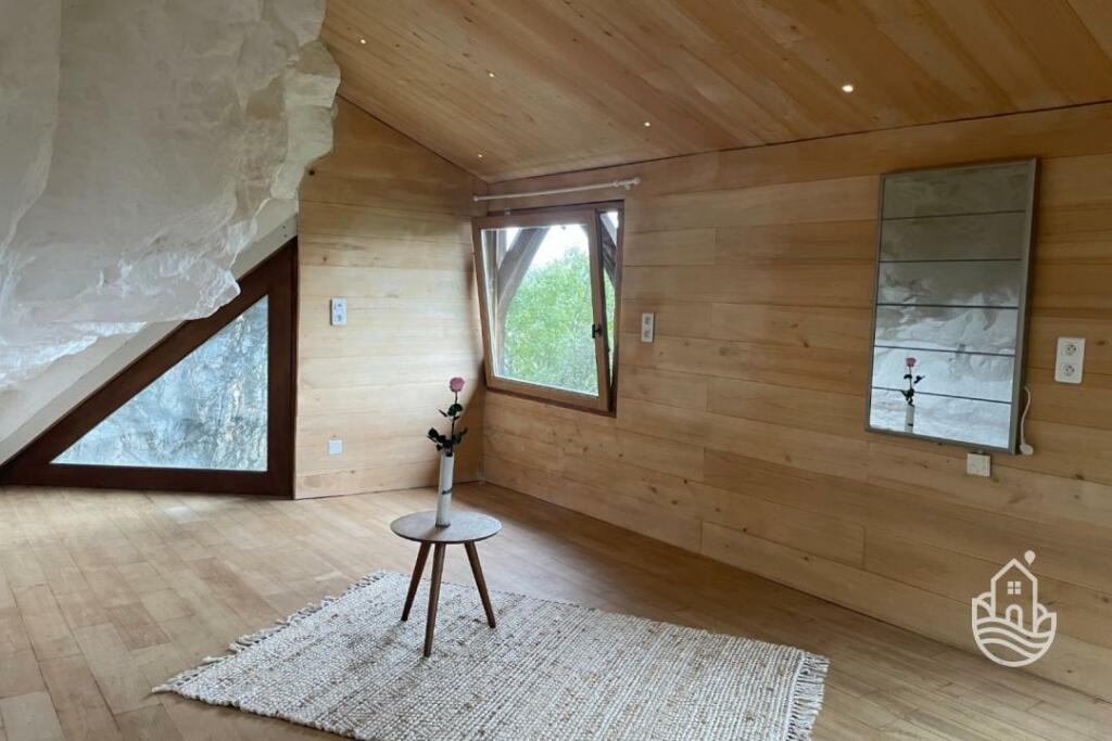 Additional image 3 of Saint-Cyprien, Aquitaine, 24220, France