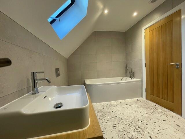 Additional image 11 of Rabley Heath,
Codicote,
Welwyn,
AL6 9UG