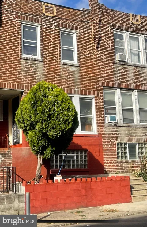 5930 N Leithgow Street, Philadelphia, PA 19120