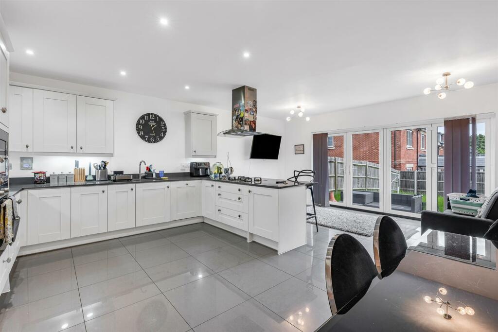 Additional image 4 of Butterwick Way, Welwyn