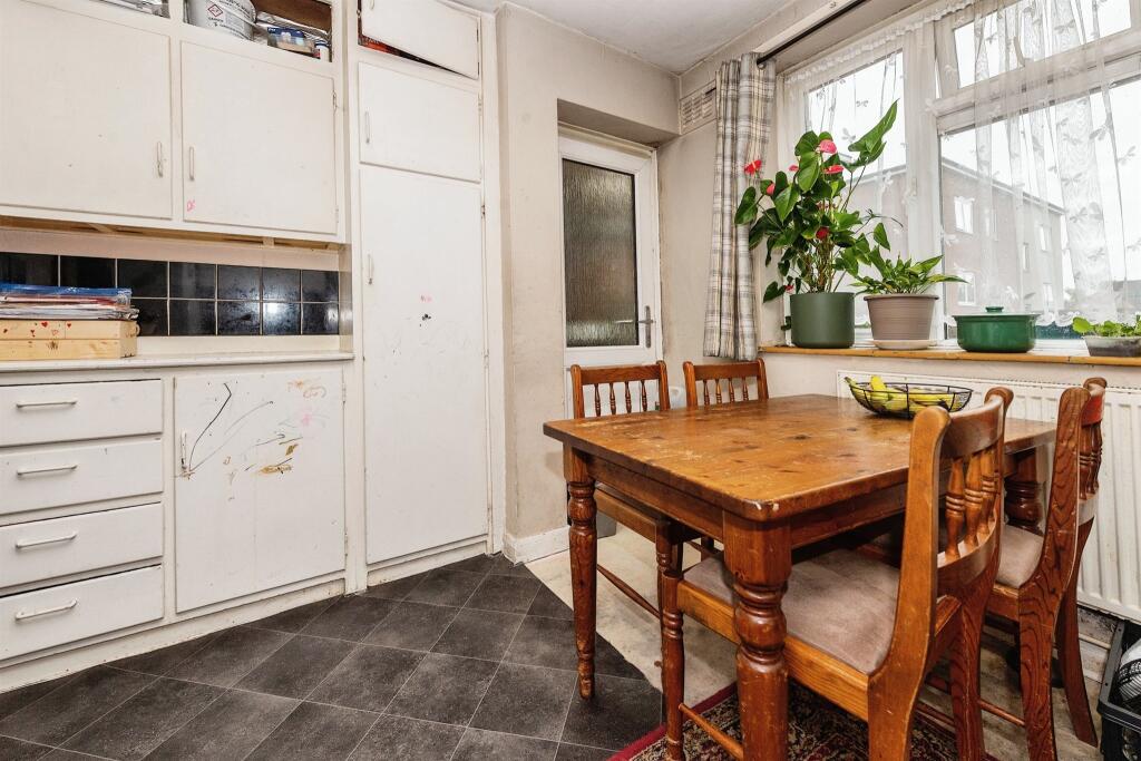 Additional image 3 of Hatfield Road, St. Albans