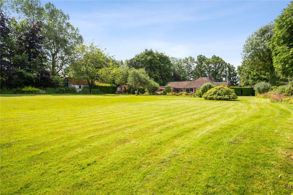 Additional image 14 of Holly Lane, Harpenden, Hertfordshire, AL5