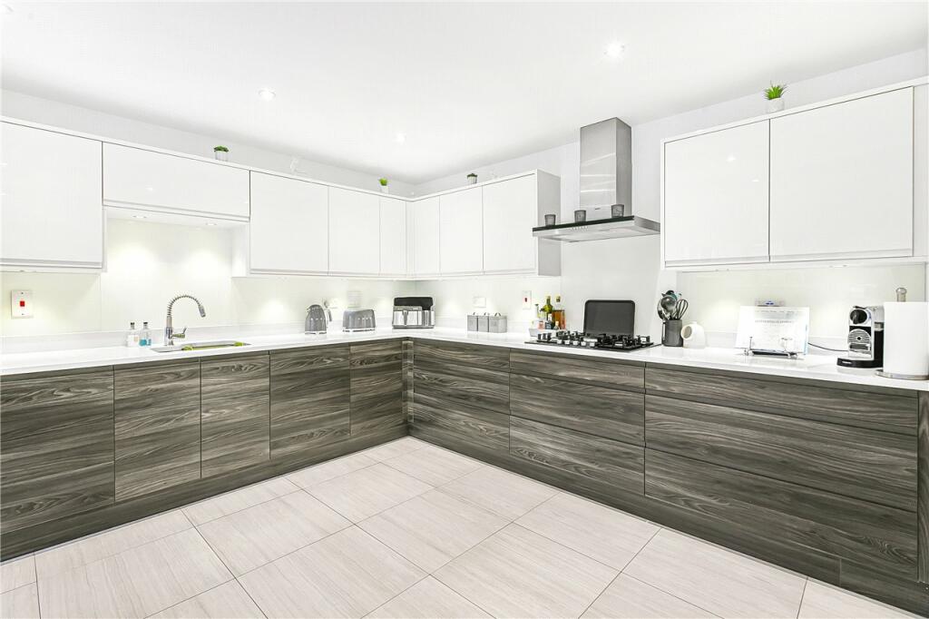 Additional image 4 of Salix Close, Welwyn, Hertfordshire