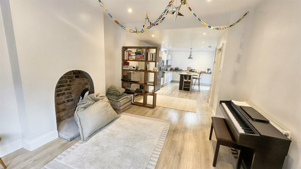 Additional image 5 of Church Avenue, Moseley