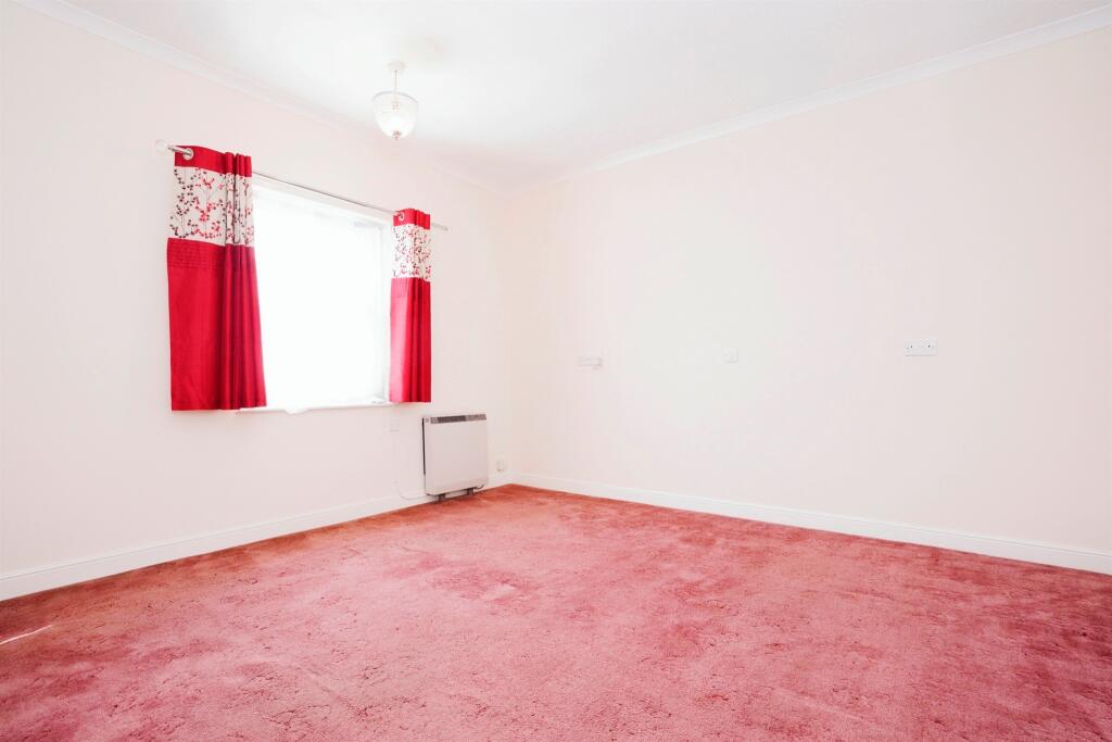 Additional image 8 of High Street, Redbourn, St. Albans