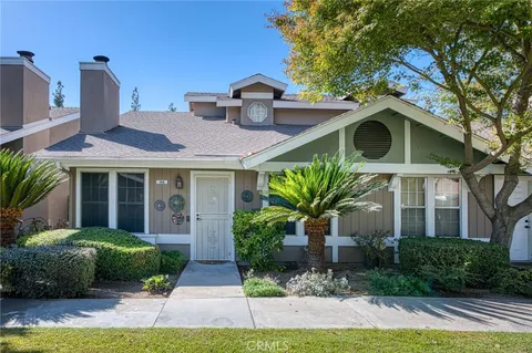 3770 W Barstow Avenue Unit 148, Fresno, CA 93711