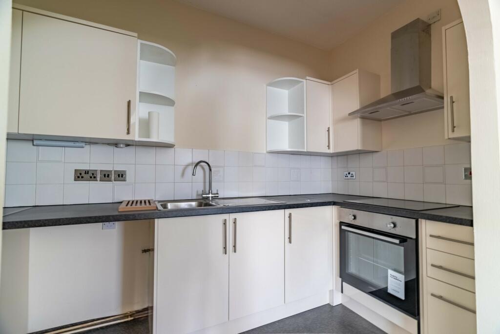 Additional image 4 of High Street, Redbourn, St. Albans, Hertfordshire, AL3