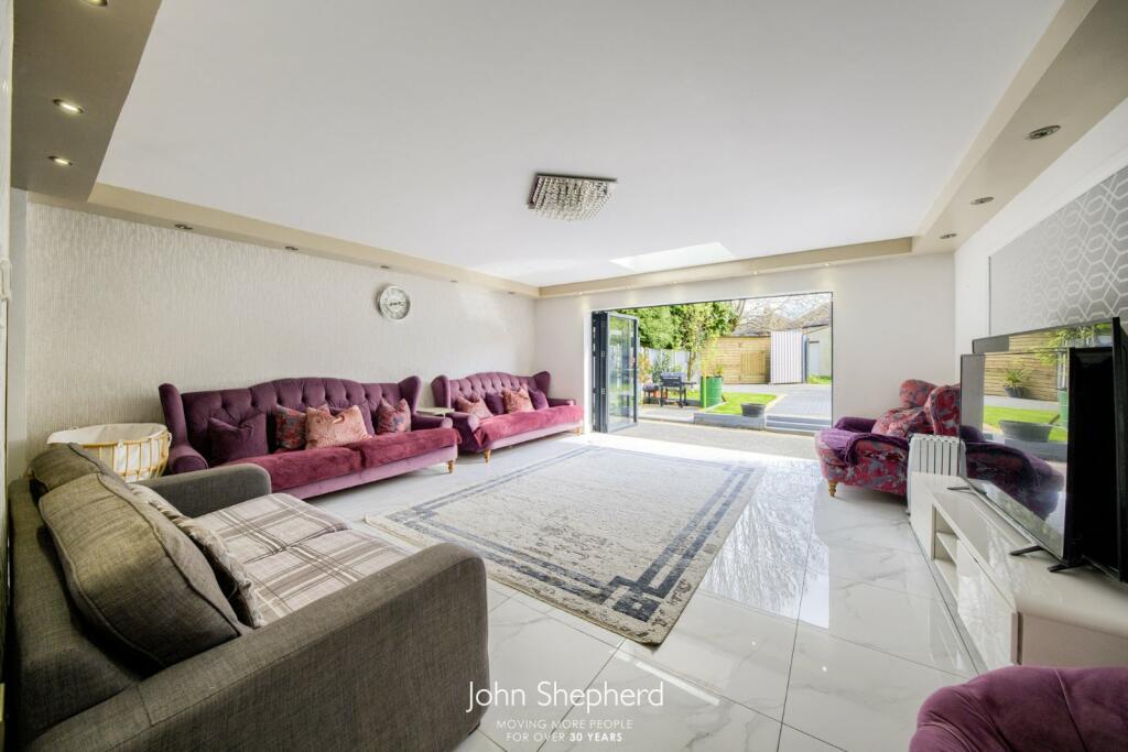 Additional image 2 of Hollyhurst Grove, Birmingham, West Midlands, B26