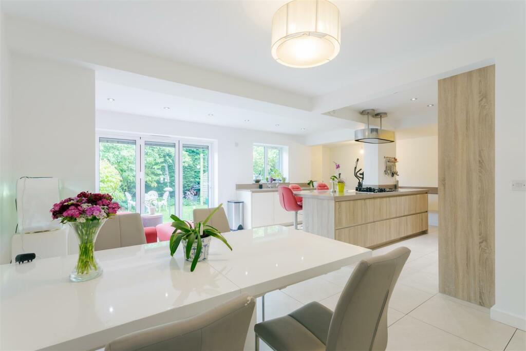 Additional image 4 of Stapylton Avenue, Harborne, Birmingham, B17