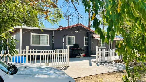 10333 Sahara Road, Phelan, CA 92371