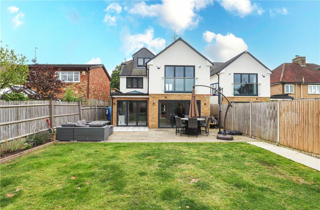 Additional image 26 of Park Street Lane, Park Street, St. Albans, AL2