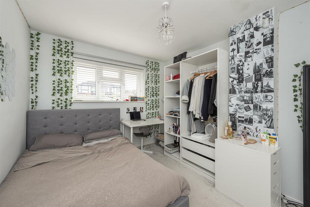 Additional image 9 of Glemsford Drive, Harpenden