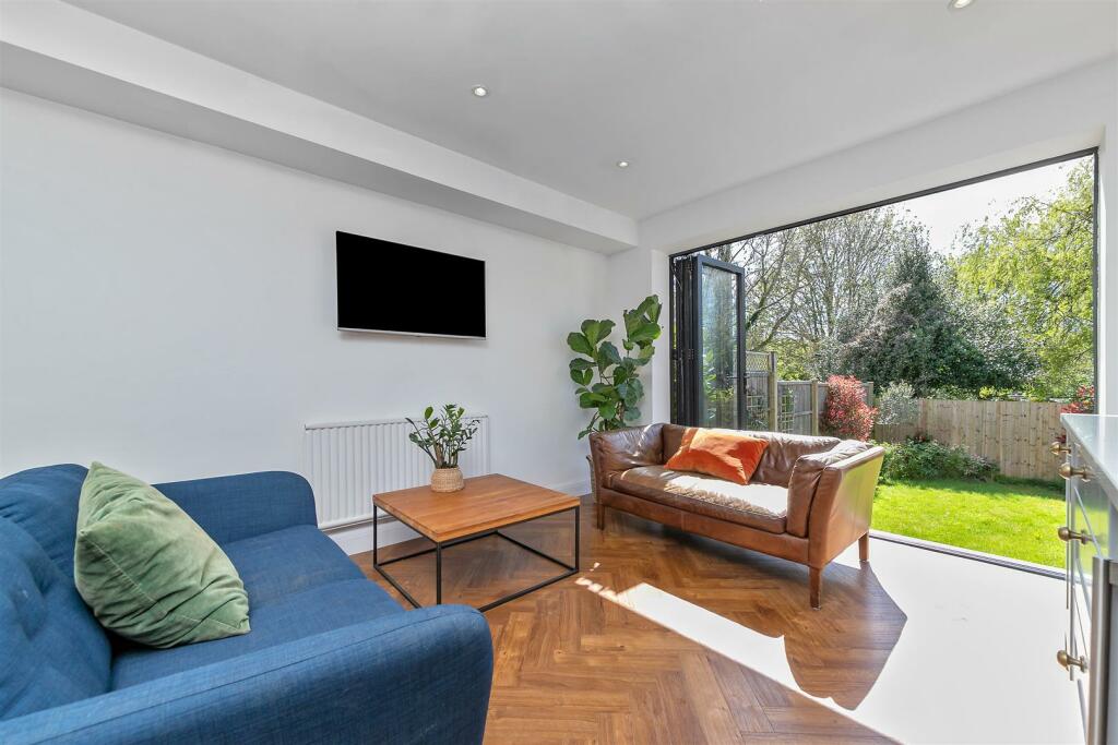 Additional image 5 of Francis Avenue, St. Albans