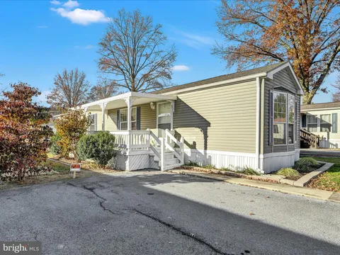 129 Meadow Valley Road, Ephrata, PA 17522