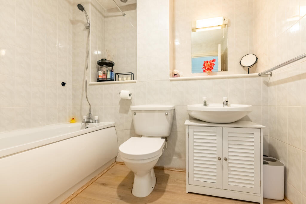 Additional image 13 of London Road, St. Albans, Hertfordshire, AL1