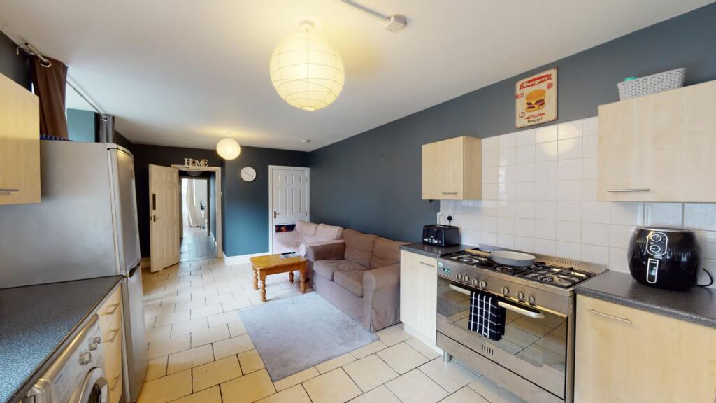 Additional image 4 of 33a, Gillott Road B16 0EU