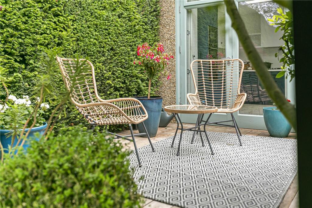 Additional image 27 of Sandridgebury Lane, St. Albans, Hertfordshire