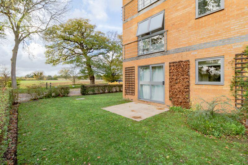 Additional image 7 of Astwick Manor, Coopers Green Lane