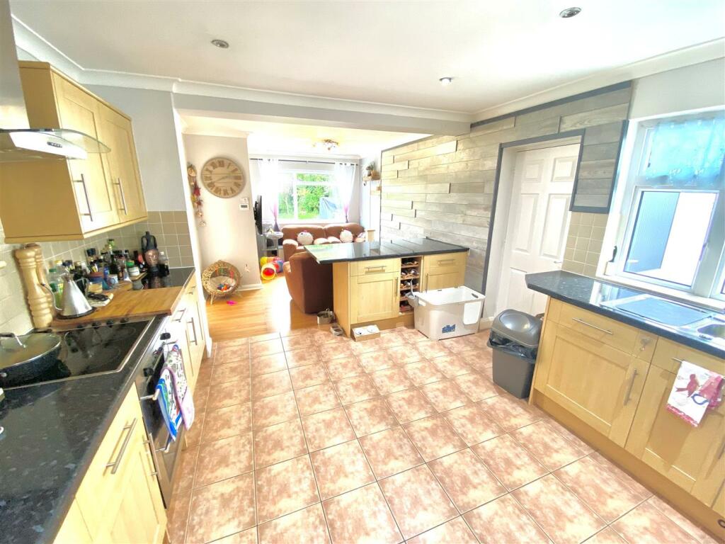 Additional image 7 of Hawkshead Lane, North Mymms