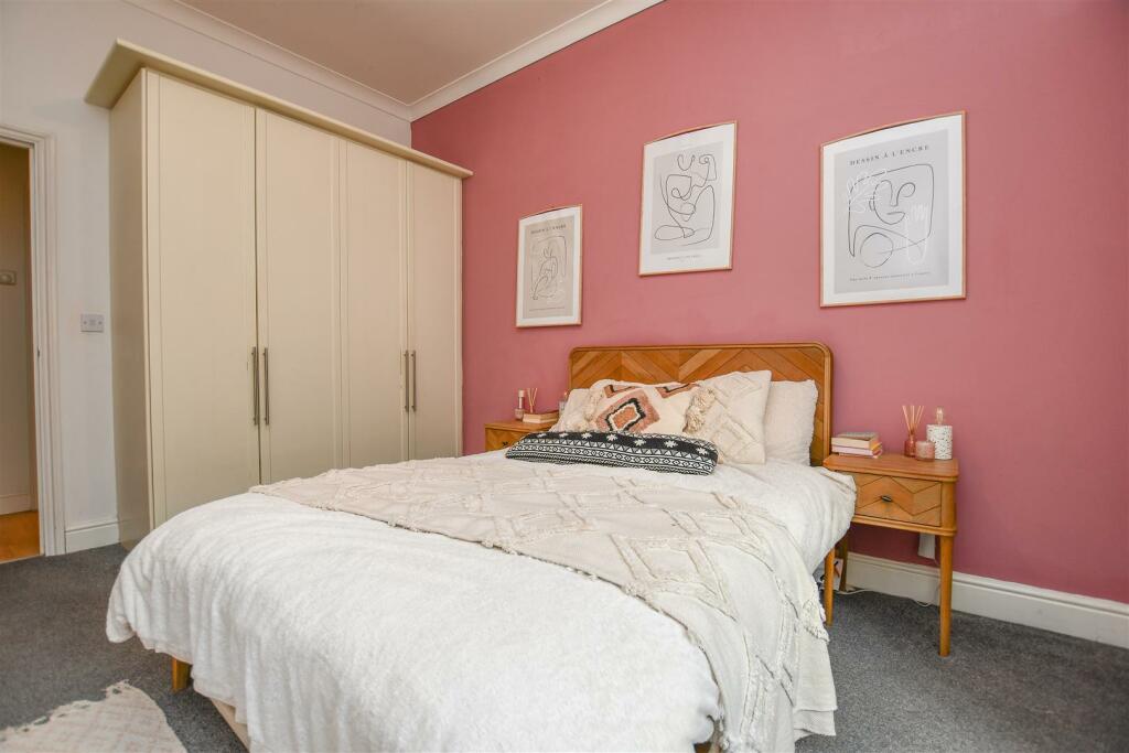 Additional image 7 of West Hall, Beningfield Drive, Napsbury Park, St Albans