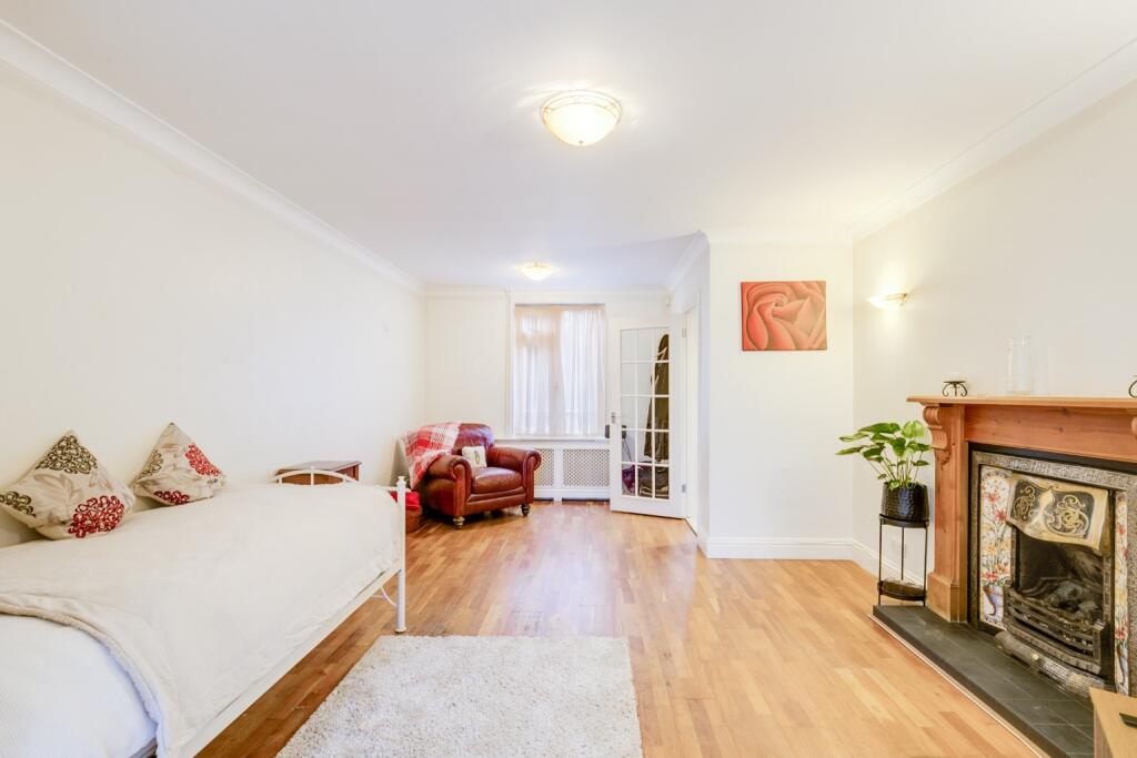 Additional image 5 of Lemsford Lane, Welwyn Garden City, Hertfordshire, AL8