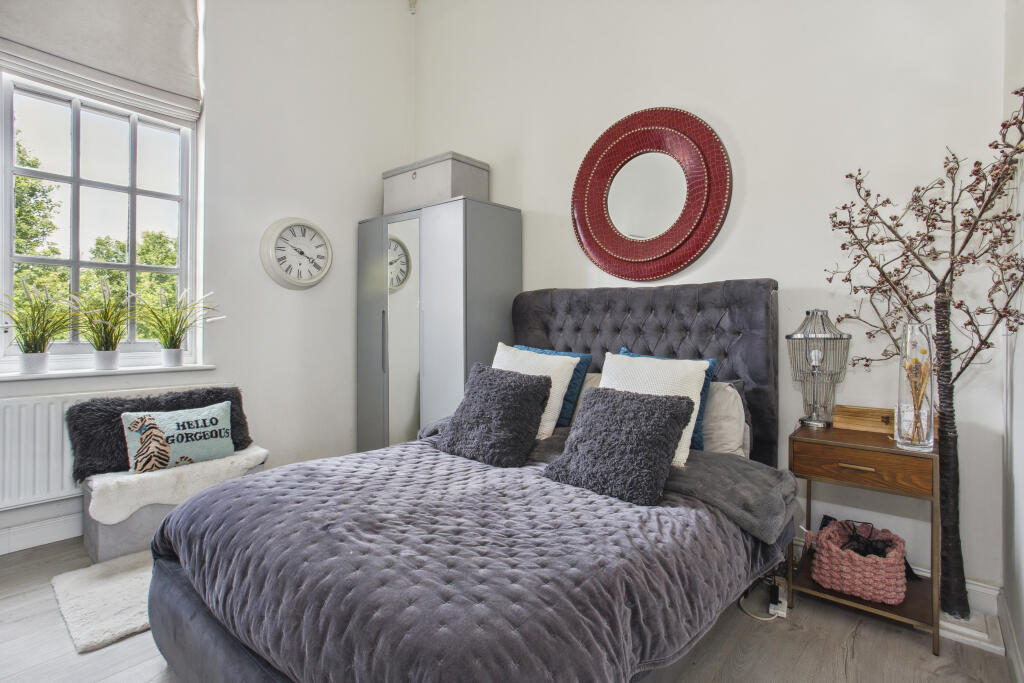 Additional image 8 of The Brownings, Napsbury Park, AL2