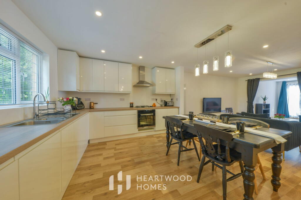 Additional image 29 of Holyrood Crescent, St. Albans, AL1 2LU