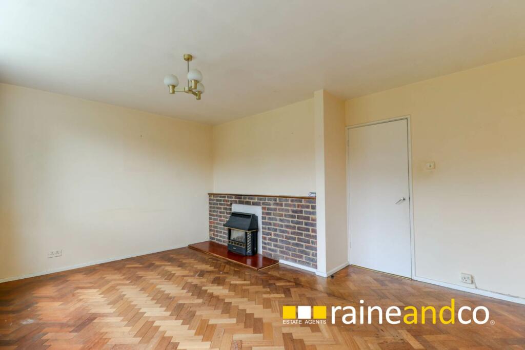 Additional image 5 of Falcon Close, Hatfield