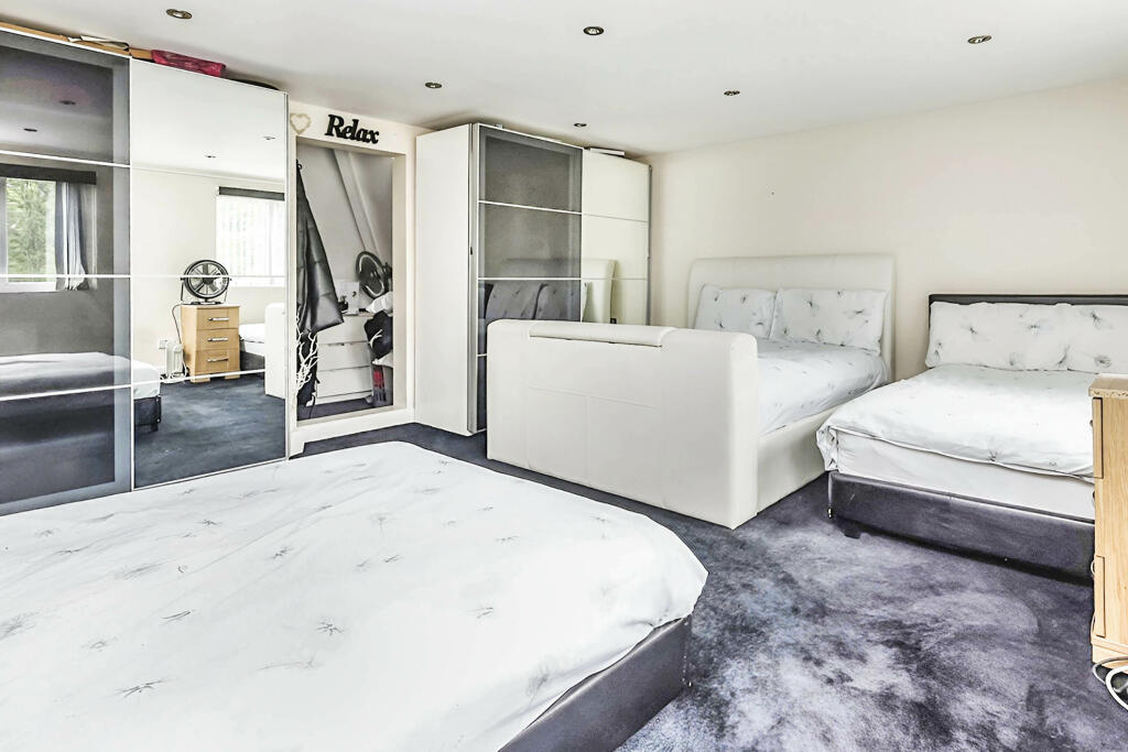 Additional image 7 of Hollyhurst Grove, Birmingham